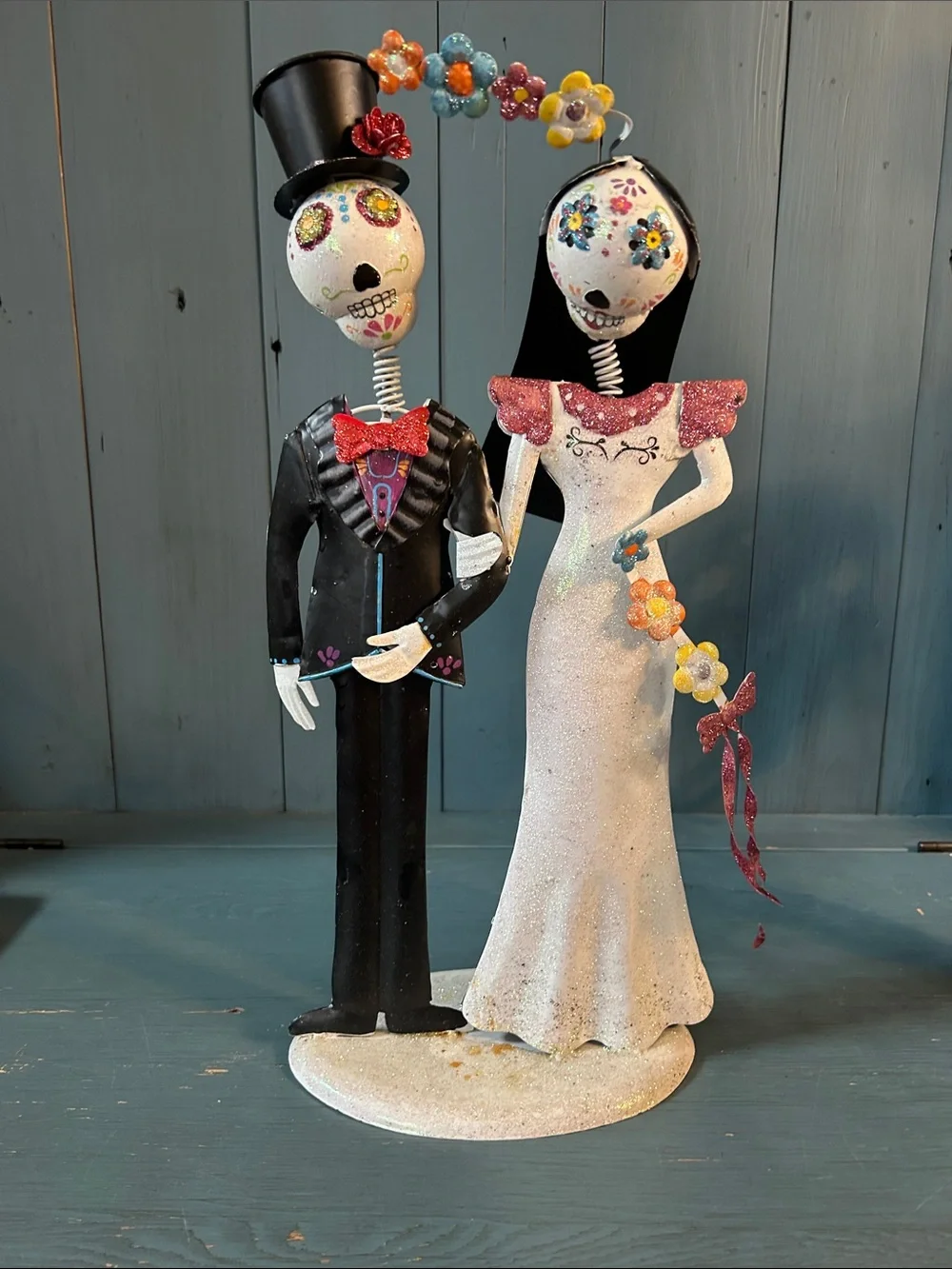 Halloween Mexican Day of the Dead Bride & Groom Figurines - White, Black, Pink